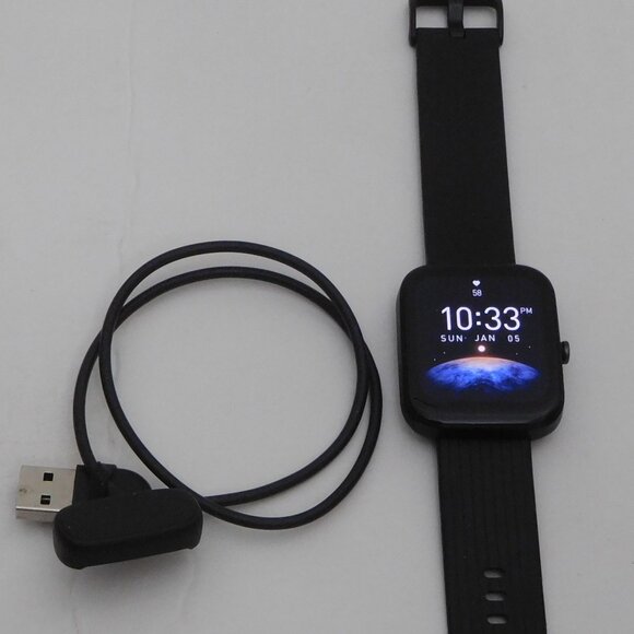 The Amazfit Bip 3 Fitness & Health Tracking Smartwatch - Picture 1 of 8
